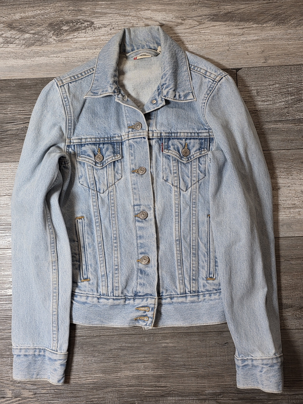 Levi's Women's Classic 100% Cotton Denim Trucker Jacket Sz Sm *READ (2000)